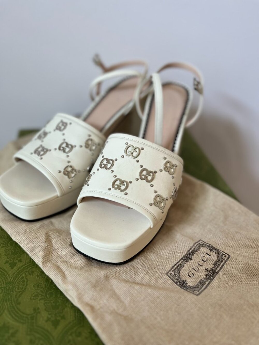 Gucci Mystic White Leather Platform Sandals GG Studded Block Heel Size 39 Box & - Picture 7 of 9